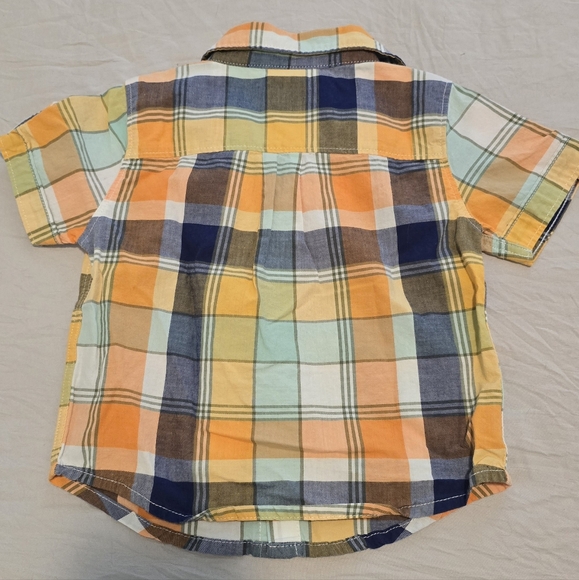 Gymboree Button Up - Picture 2 of 3